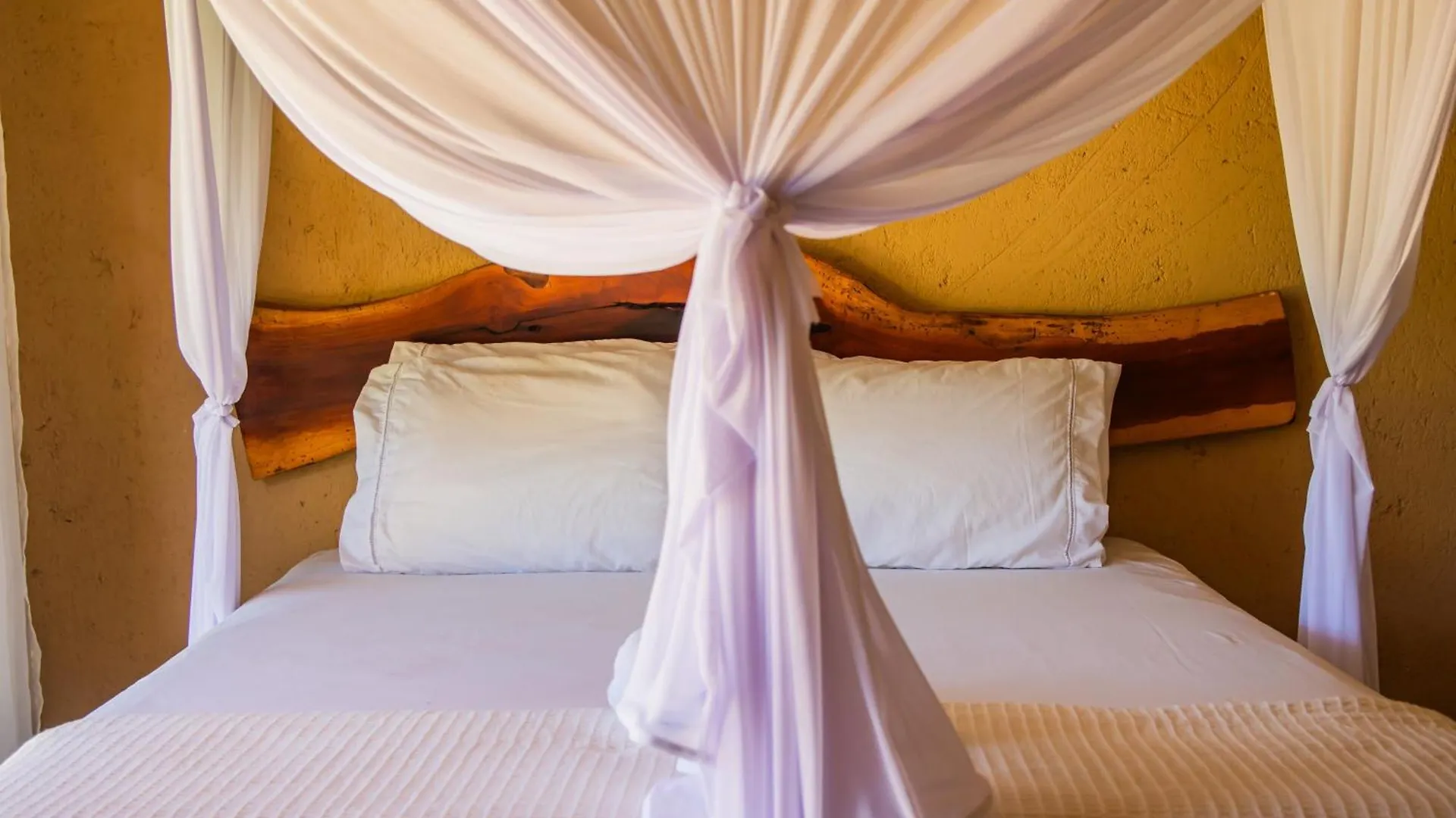 Lodge Pousada Ilumina Arraial D'Ajuda Villa Porto Seguro